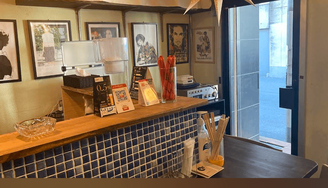 Hoimi Curry — Curry, Records and Drinks in Uehommachi, Osaka